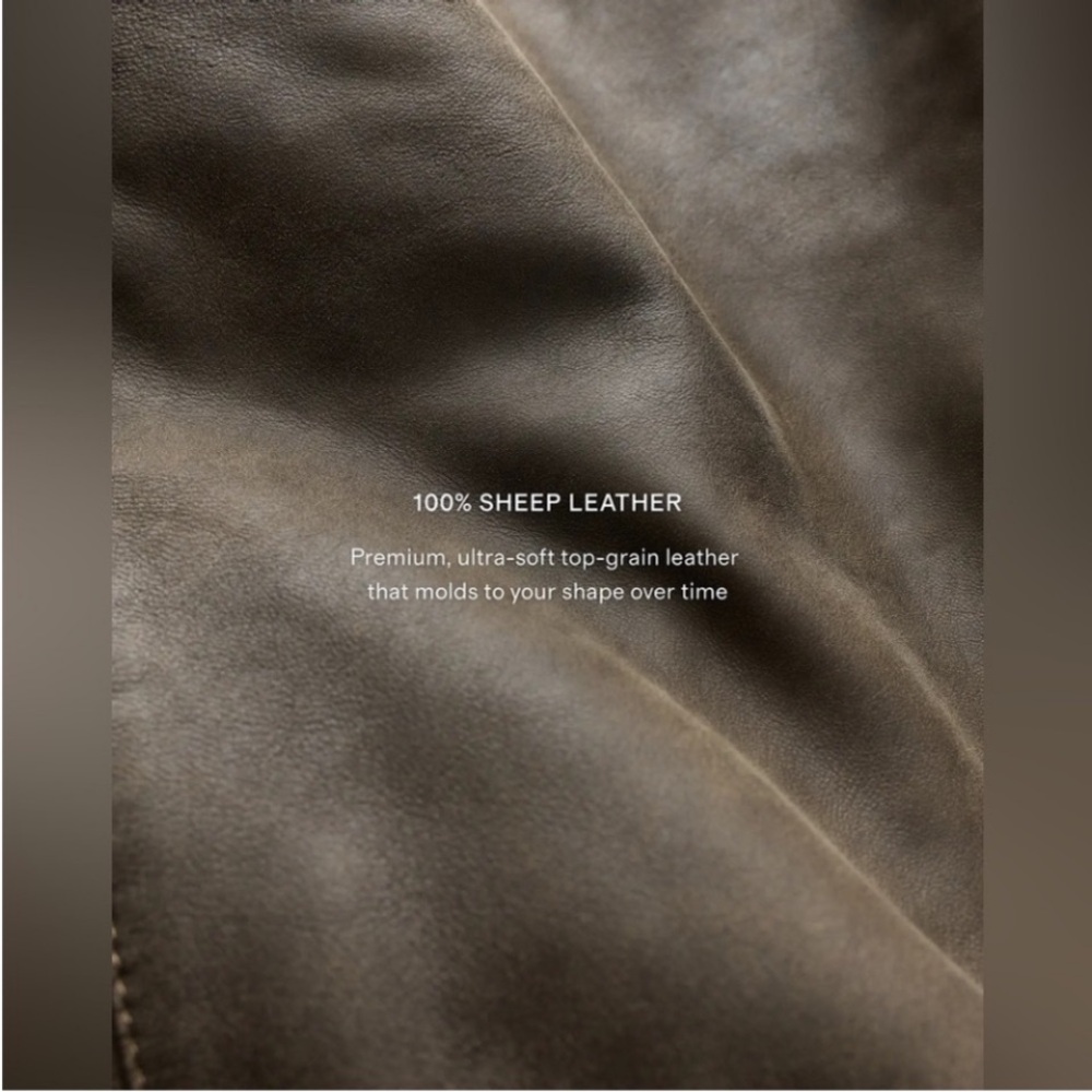 Quince 100% Leather Soft
Oversized Bomber
Distressed Brown Jacket
Size Small - Picture 8 of 10